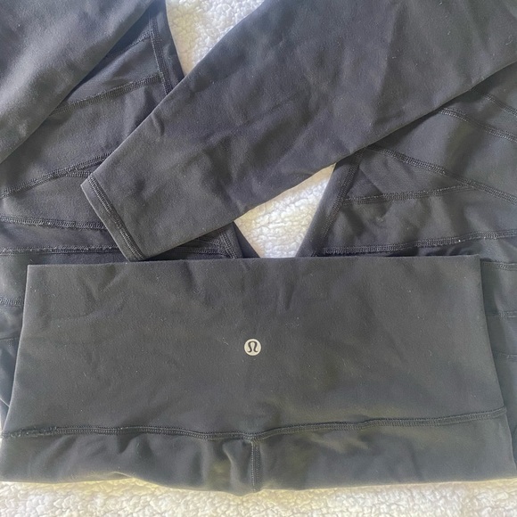 Lululemon leggings - Picture 4 of 7